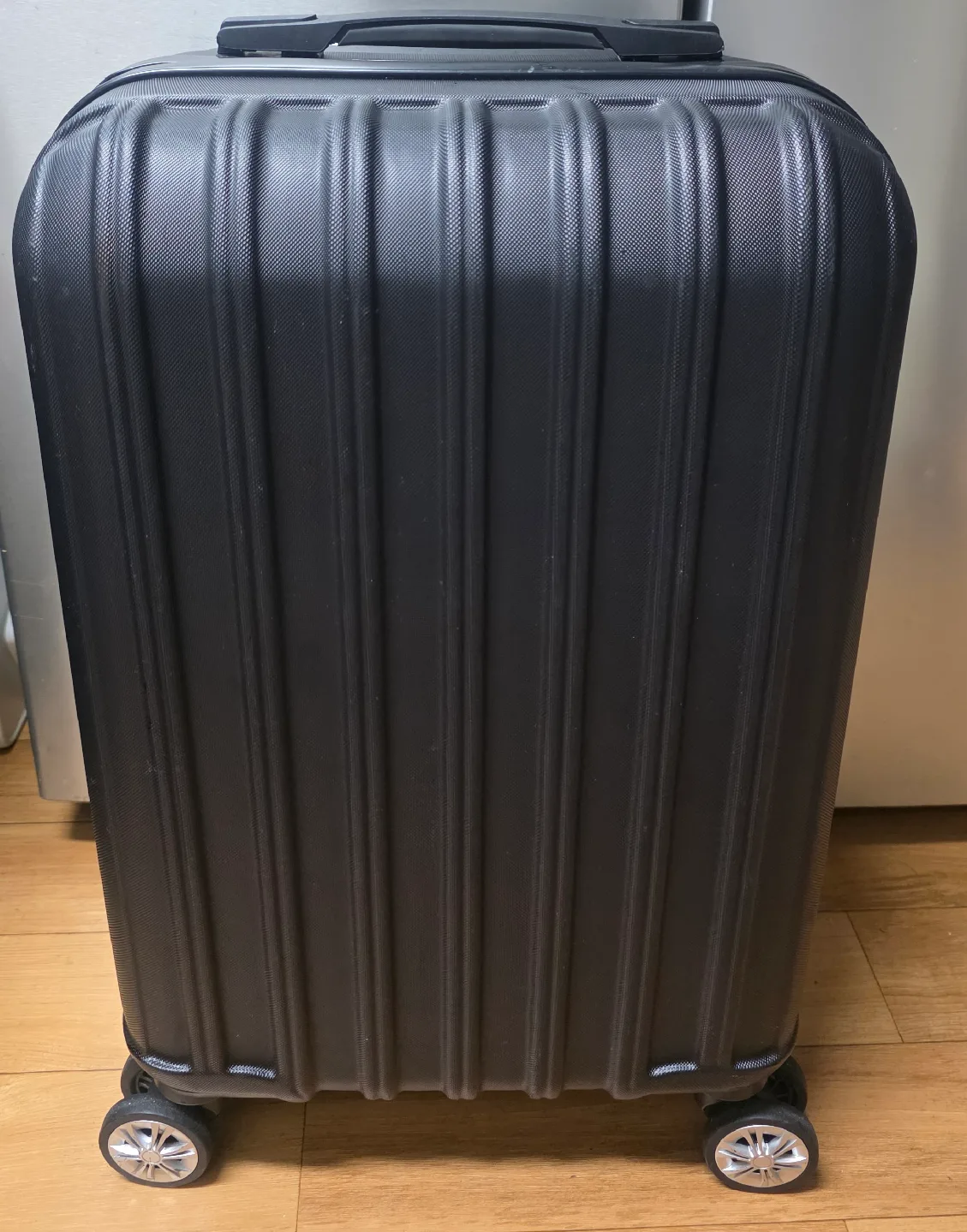 여행용 캐리어 팝니다