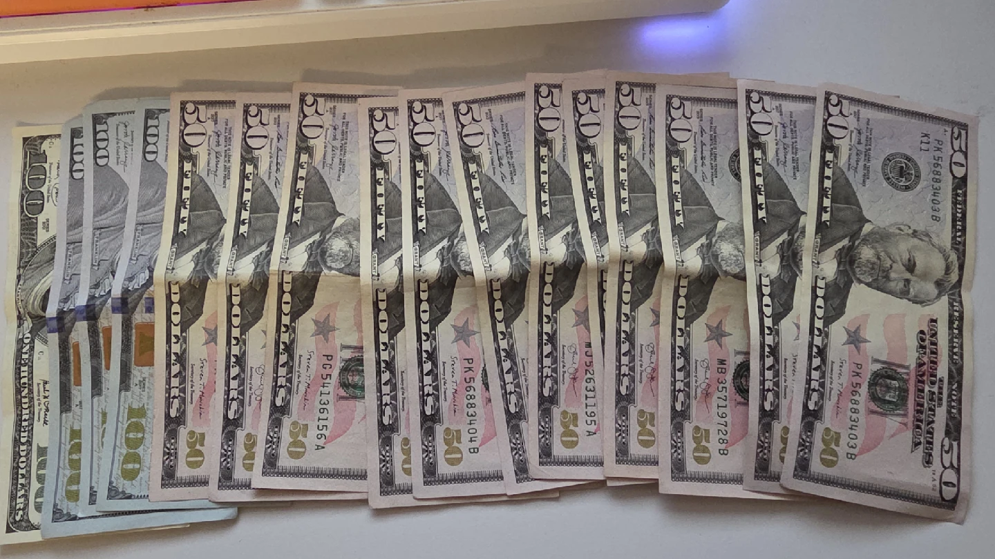 미국 달러 판매 1000달러