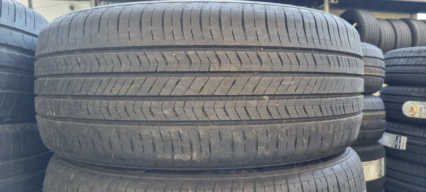 245 50 18 금호  중고타이어 2본 판매