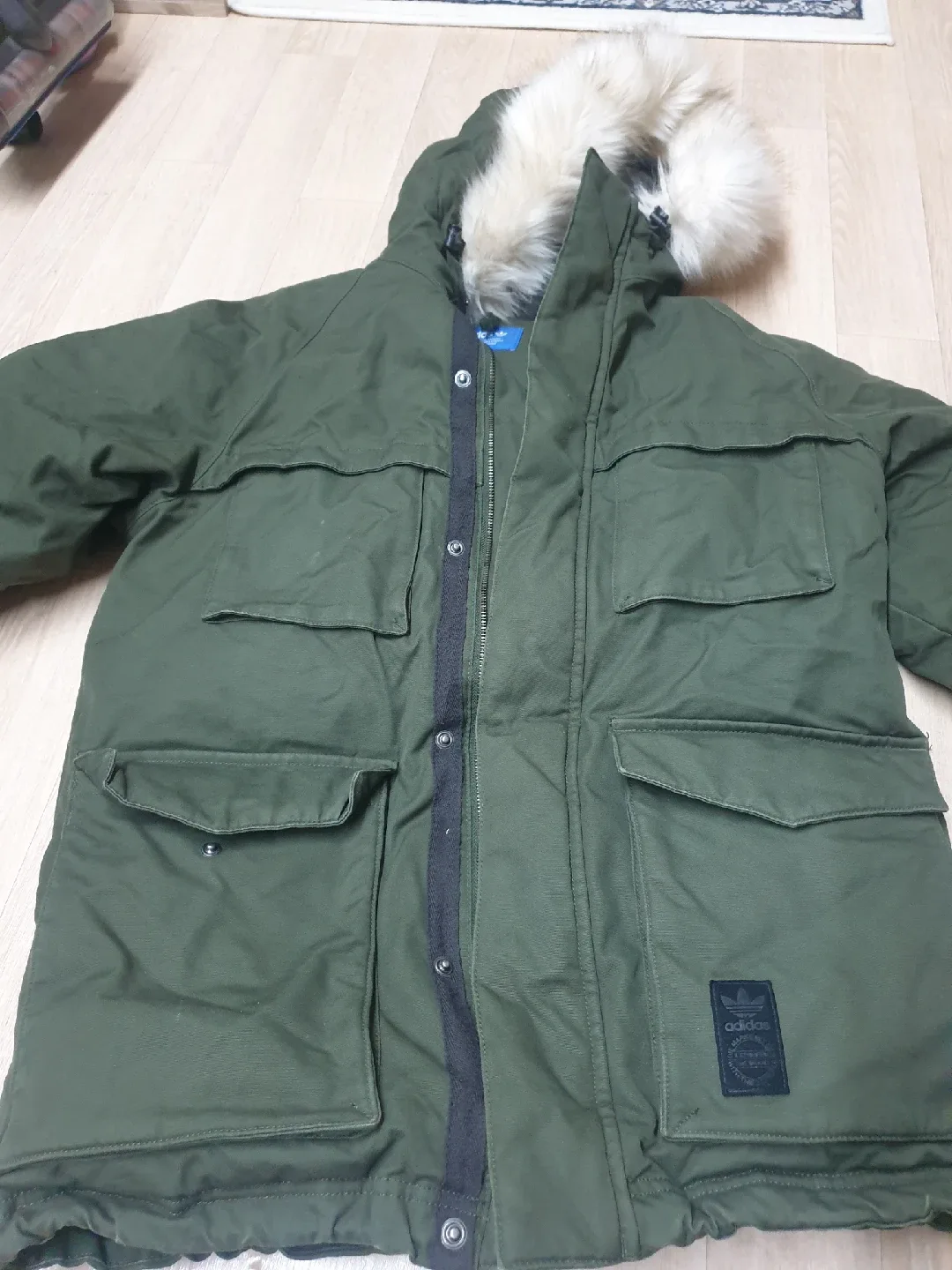 아디다스 다운 파카