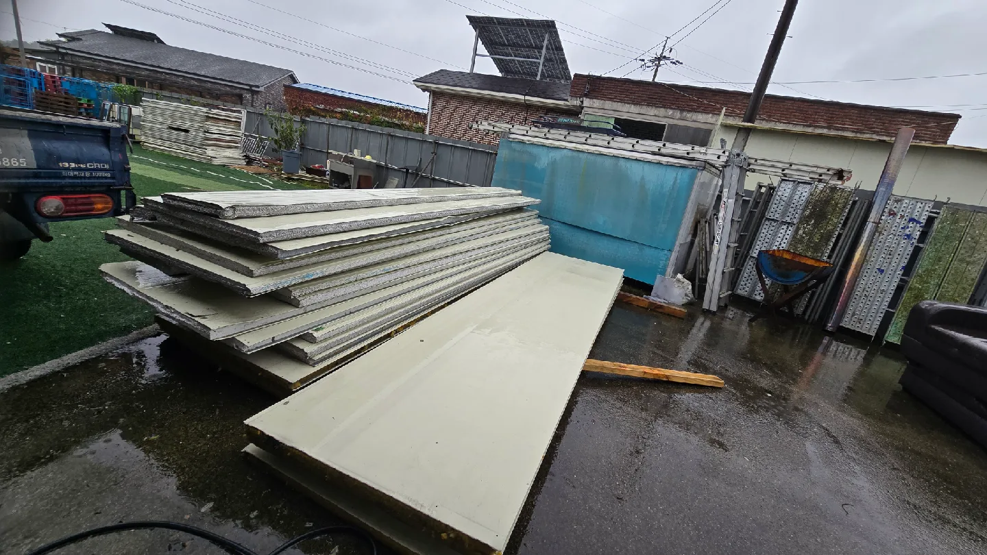 중고샌드위치판넬(50T) 판매합니다. -금사면 궁리-