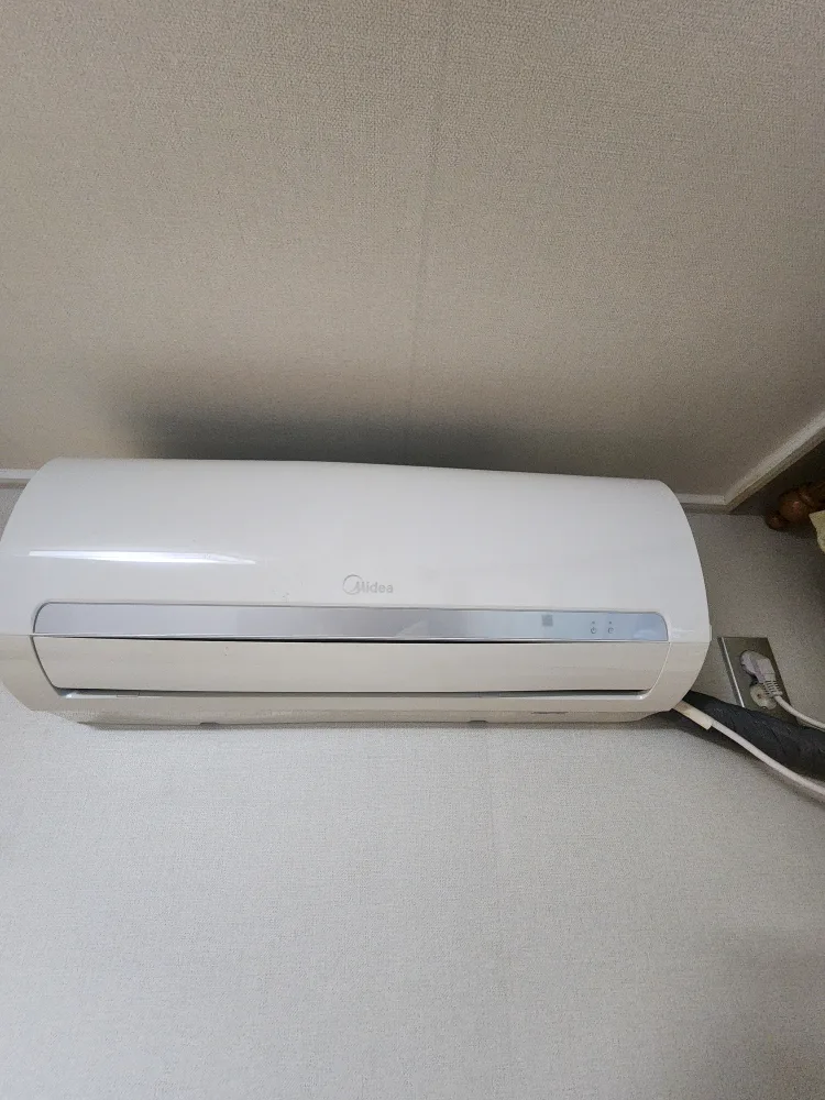 Midea 벽걸이 에어컨