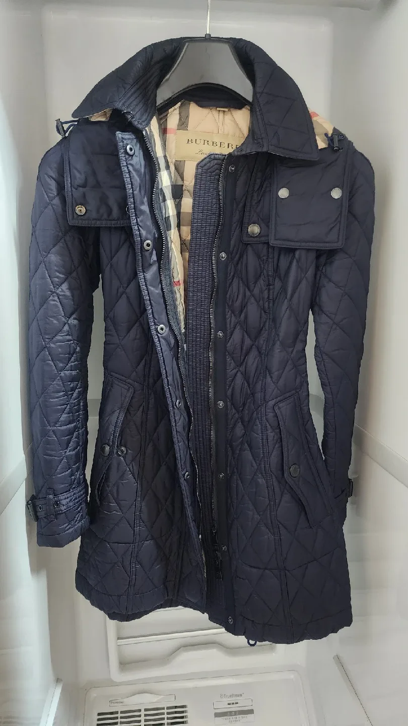 버버리 핀스브릿지 (xs)판매합니다