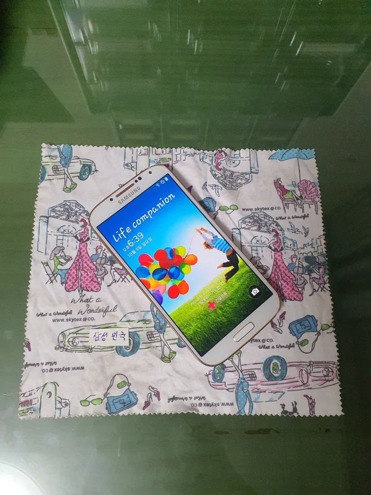 중고 갤럭시S4 판매합니다 KT