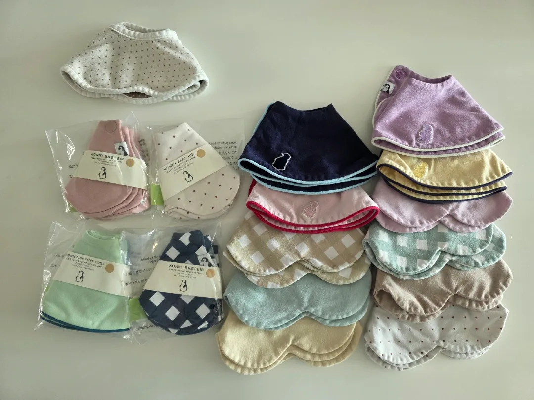 코니 턱받이 새상품 4개 + 코니중고 11개+일반1개