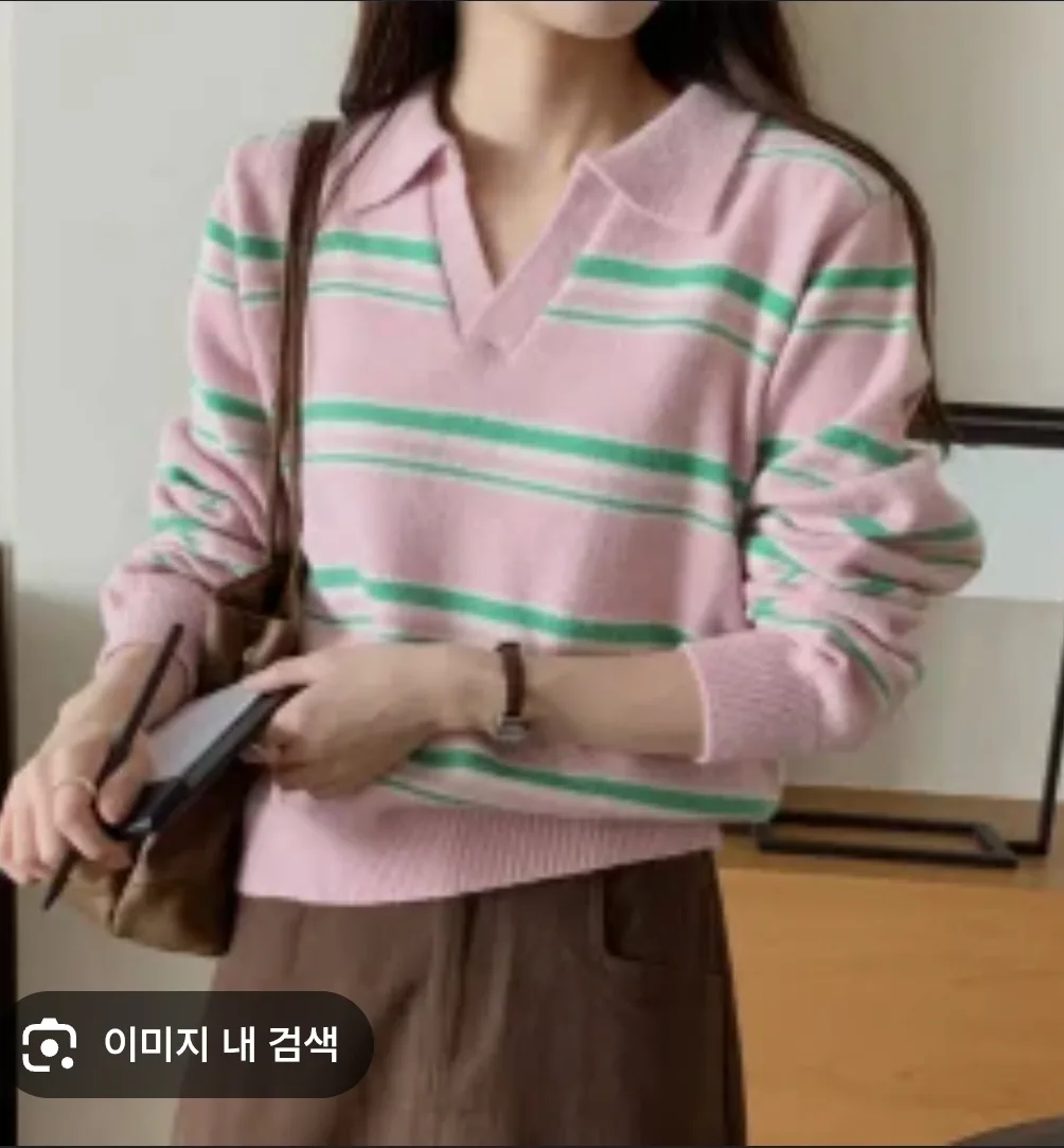 반택포함 스트라이프 니트