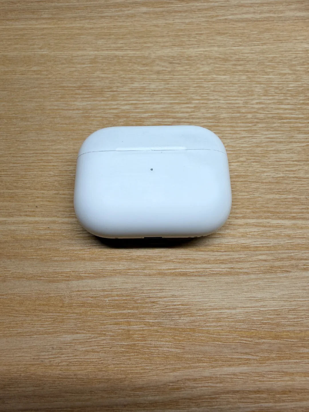 에어팟 프로 2세대 라이트닝 본체(A2700)