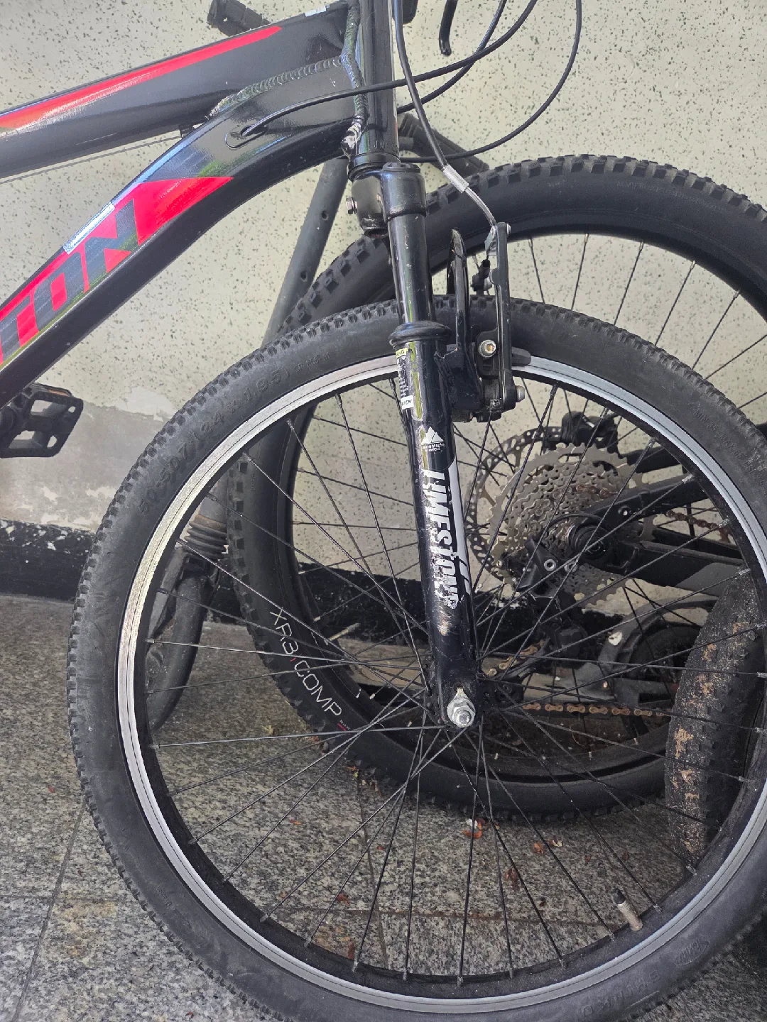 알톤자전거 24인치입니다