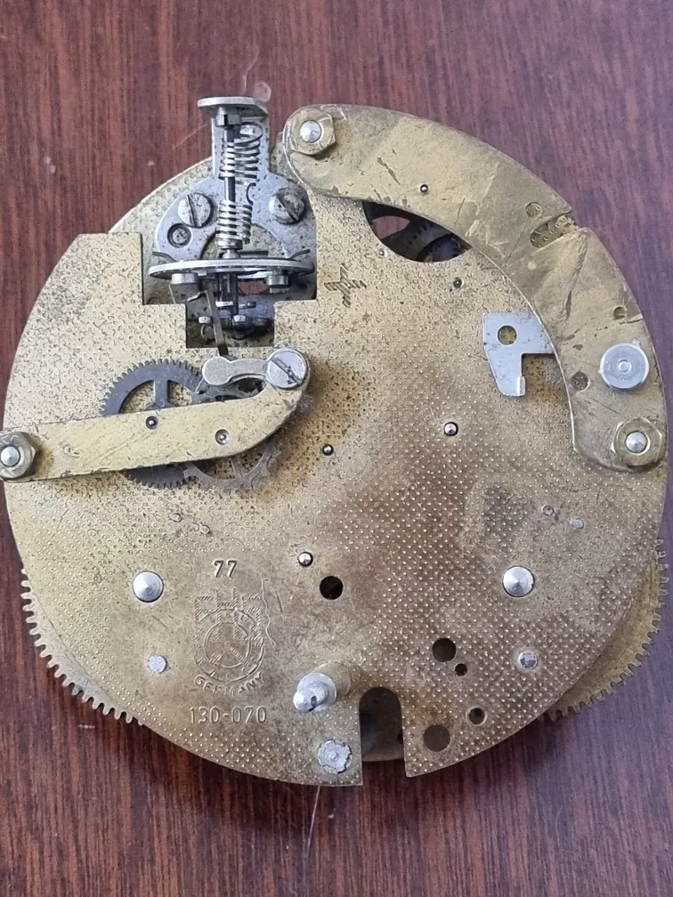 독일 HERMLE 130-070 므브먼트 시계 부품