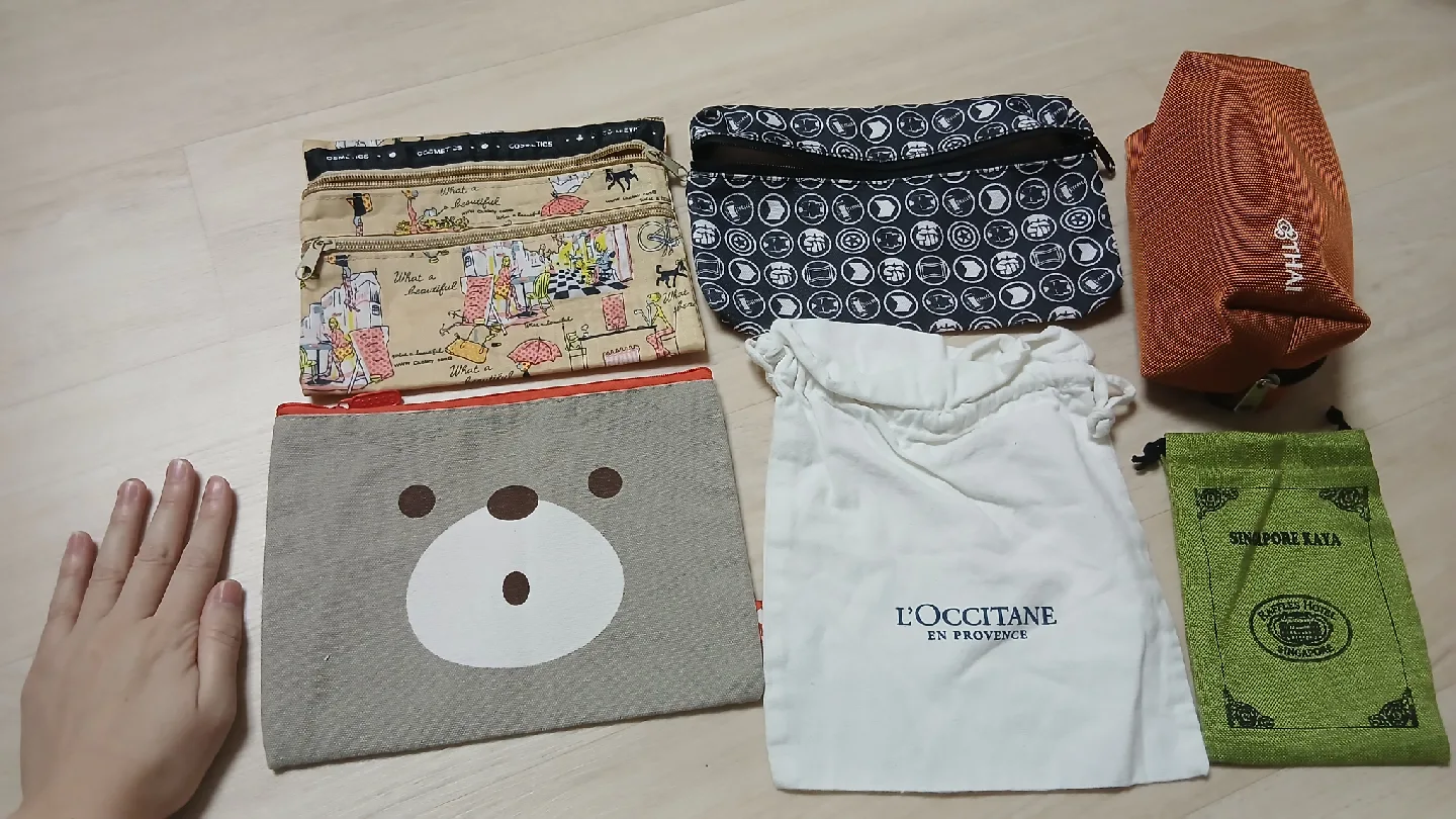 여성용 파우치 화장품 패드 가방 생리대 주머니