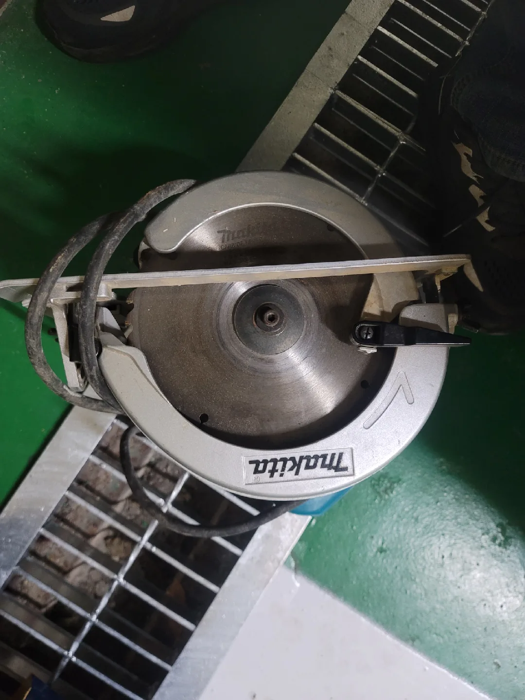 마끼다 원형톱 5740NB