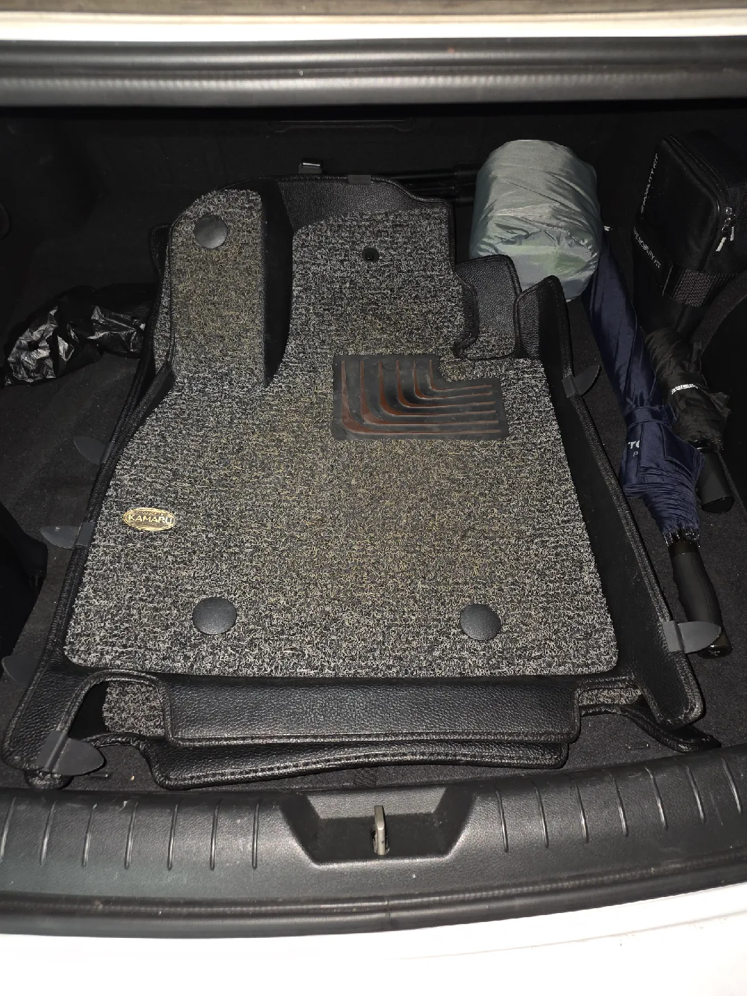 더뉴팰리세이드 LX2 7인승 카마루 6D매트 1,2,3열 중고팔아요