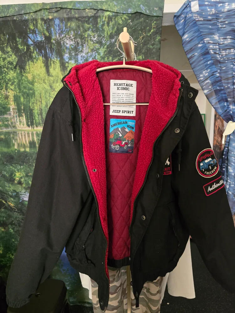 남여공용 지프 폴리스 후드 자켓