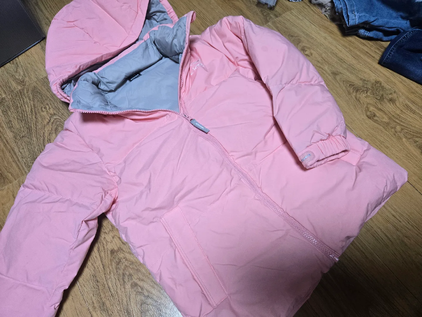 아이더 아동 핑크 패딩 140