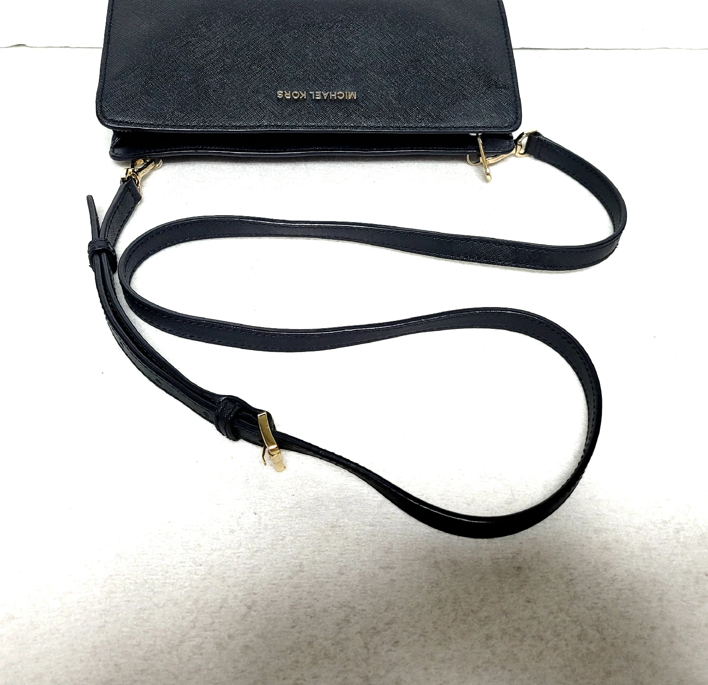 정품)마이클코어스 가방(젯셋 트래블 크로스백) 상태굿