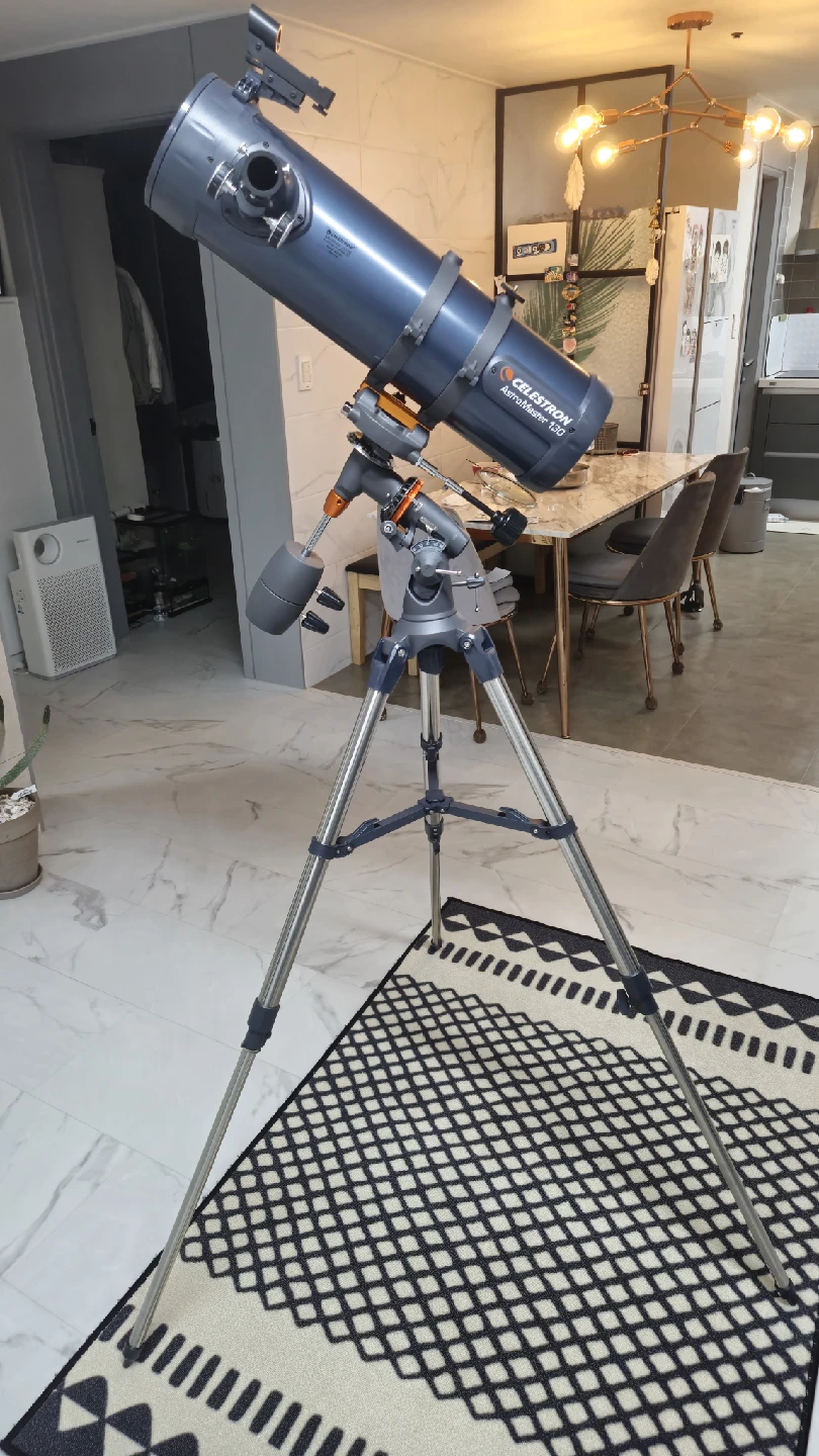 셀레스트론 AstroMaster 130EQ 천체망원경