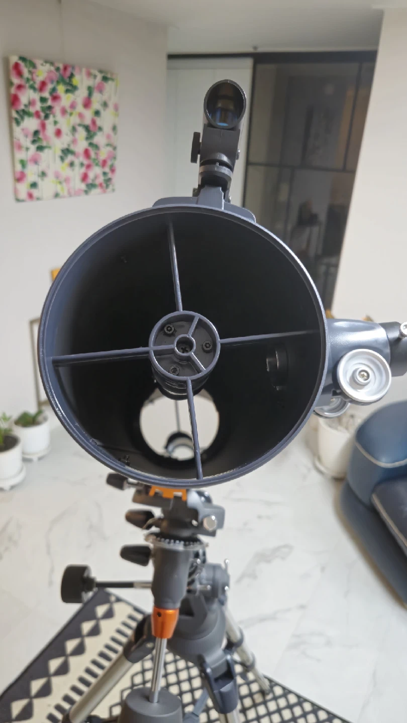 셀레스트론 AstroMaster 130EQ 천체망원경