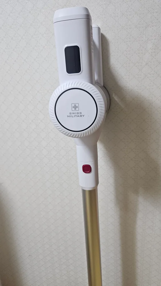 스위스밀리터리 무선 스틱 청소기 중고