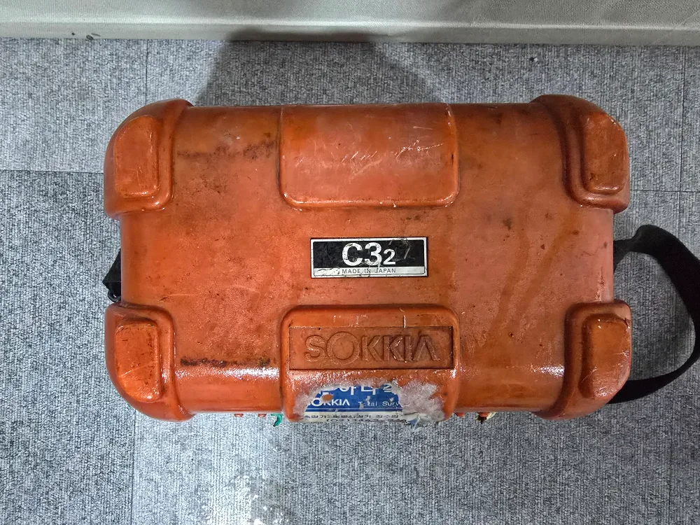 소키야 레벨기 삼각대 중고팝니다.