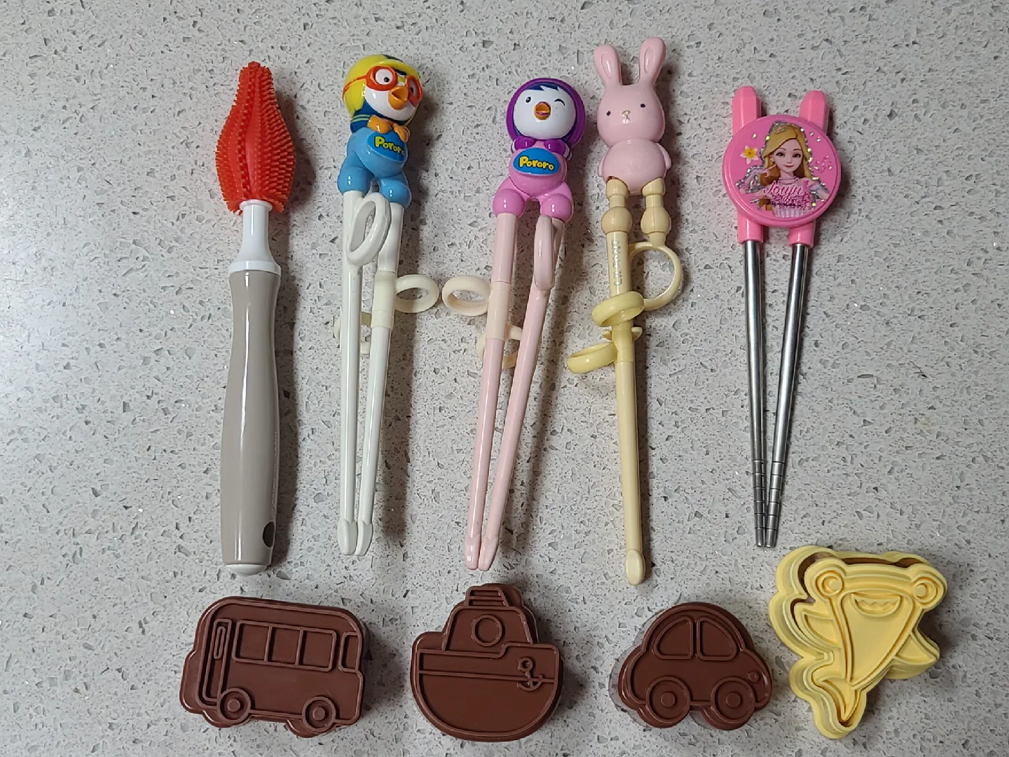 젖병솔1개, 젓가락4개,쿠키틀4개 묶음_중고