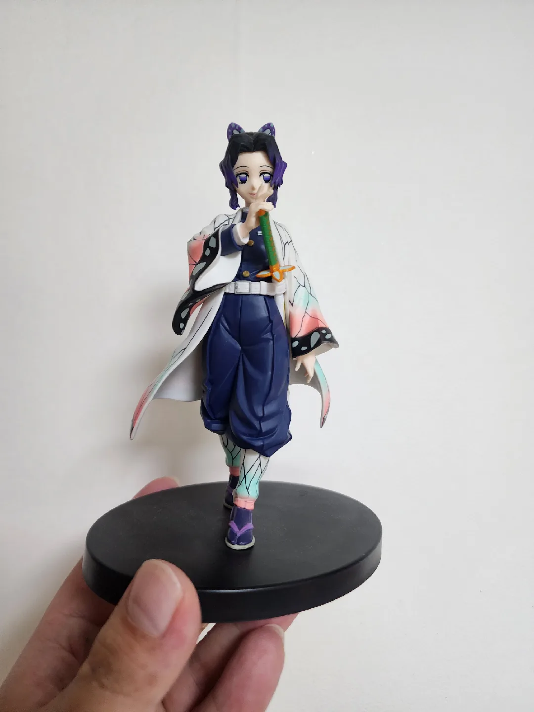 귀멸의 칼날 시노부 피규어  중고 박스없음