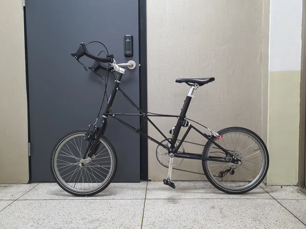 자전거 몰튼 tsr9 미니벨로 알렉스 몰튼 alex moulton