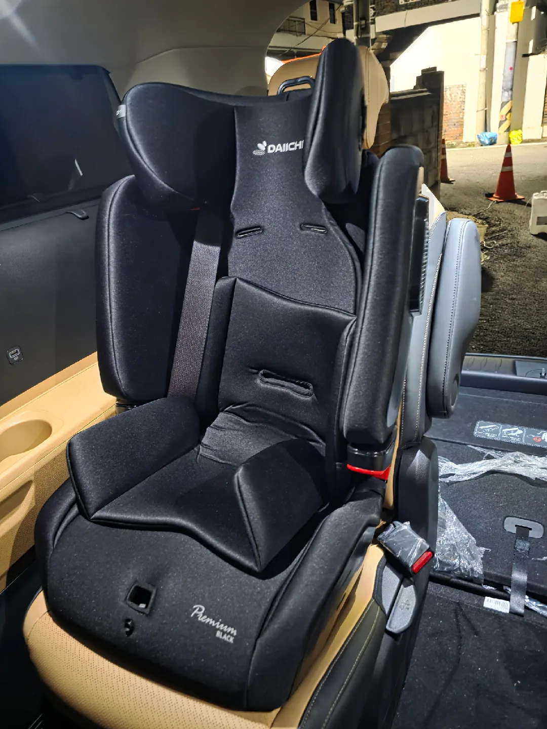 다이치 브라이브 주니어 카시트 프리미엄 블랙 중고 판매