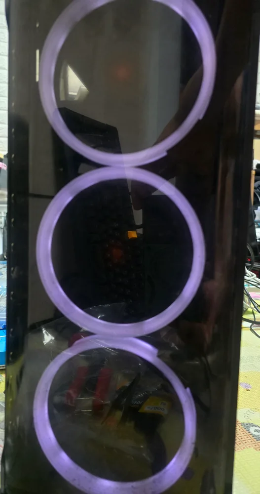 컴퓨터 중고케이스 + EVEREST 300W 파워