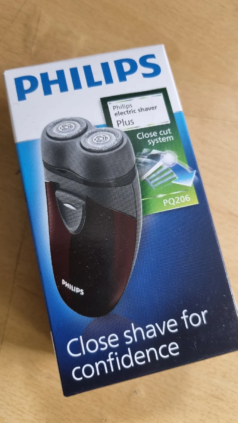 필립스 전기면도기 PQ206 새제품