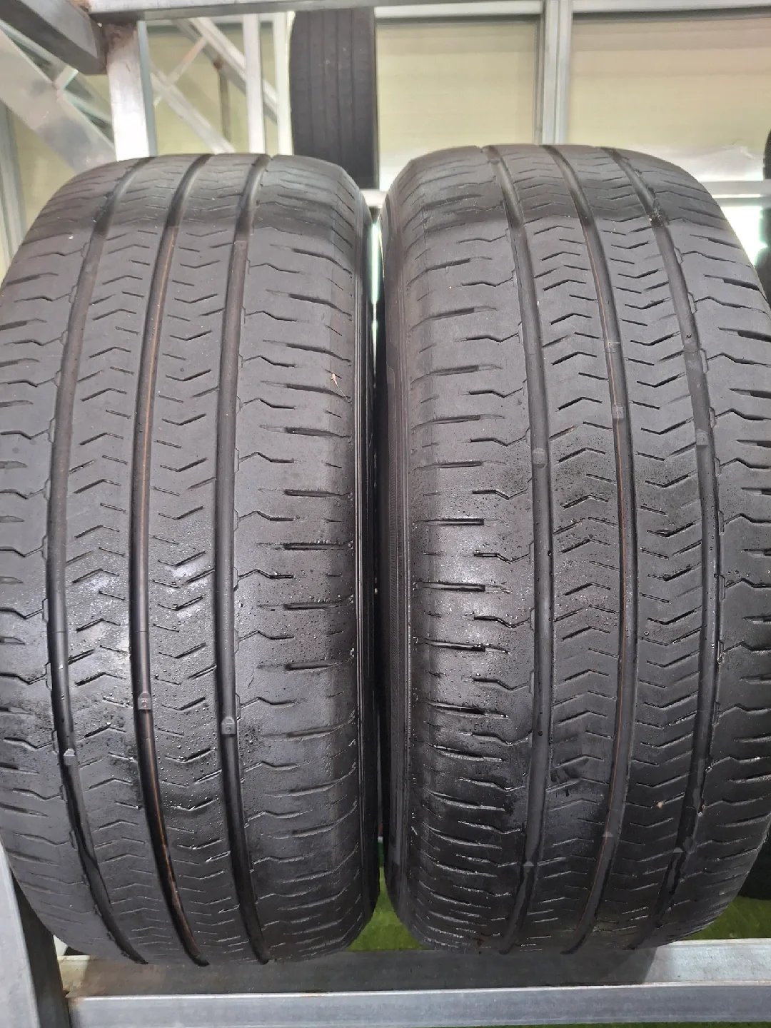 2355518  중고타이어 스타리아용