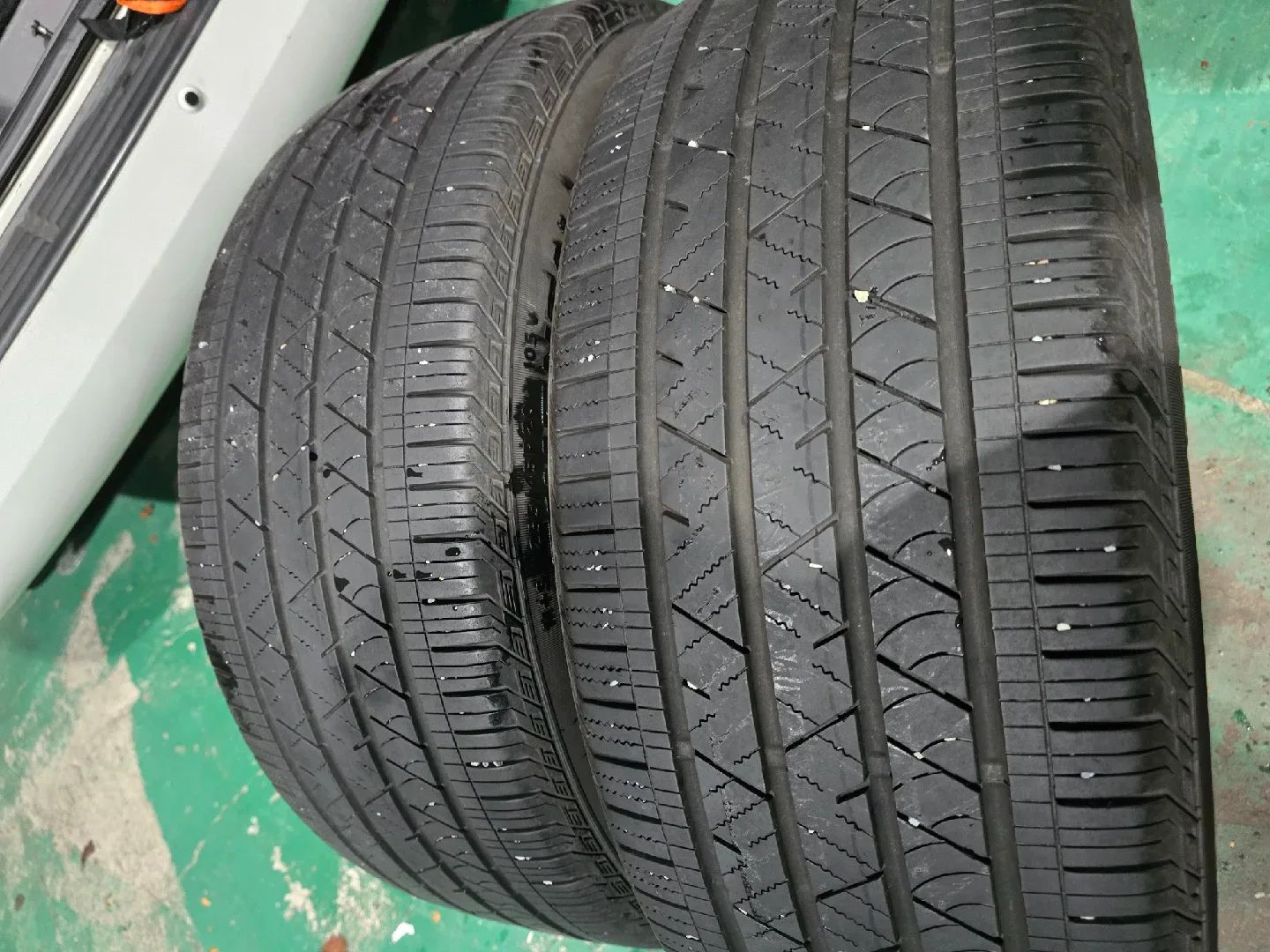 255 45 20 콘티 중고타이어