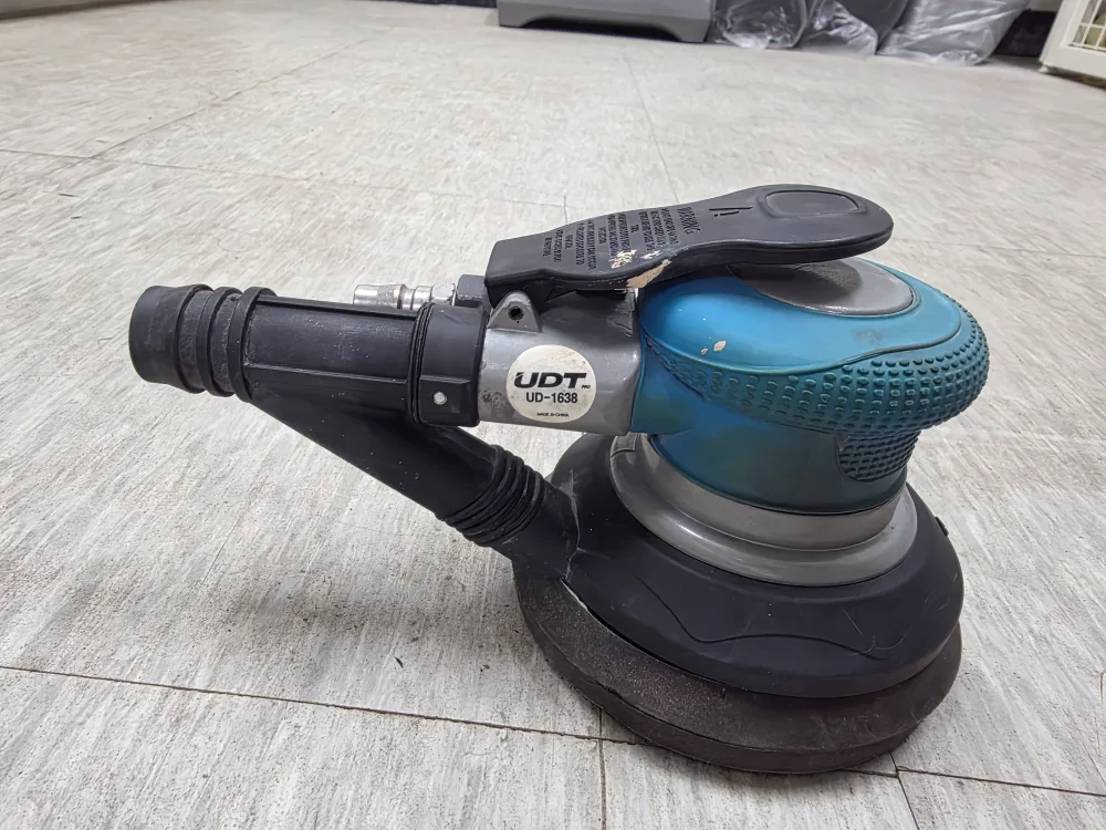 UDT UD-1638 에어 샌더 중고 판매합니다.