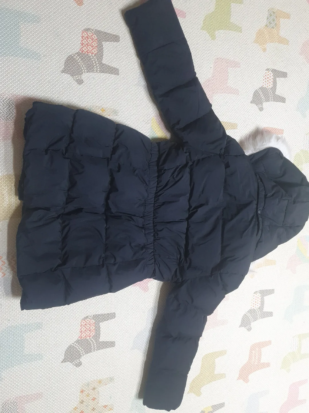 네파 키즈 패딩 145사이즈 블랙