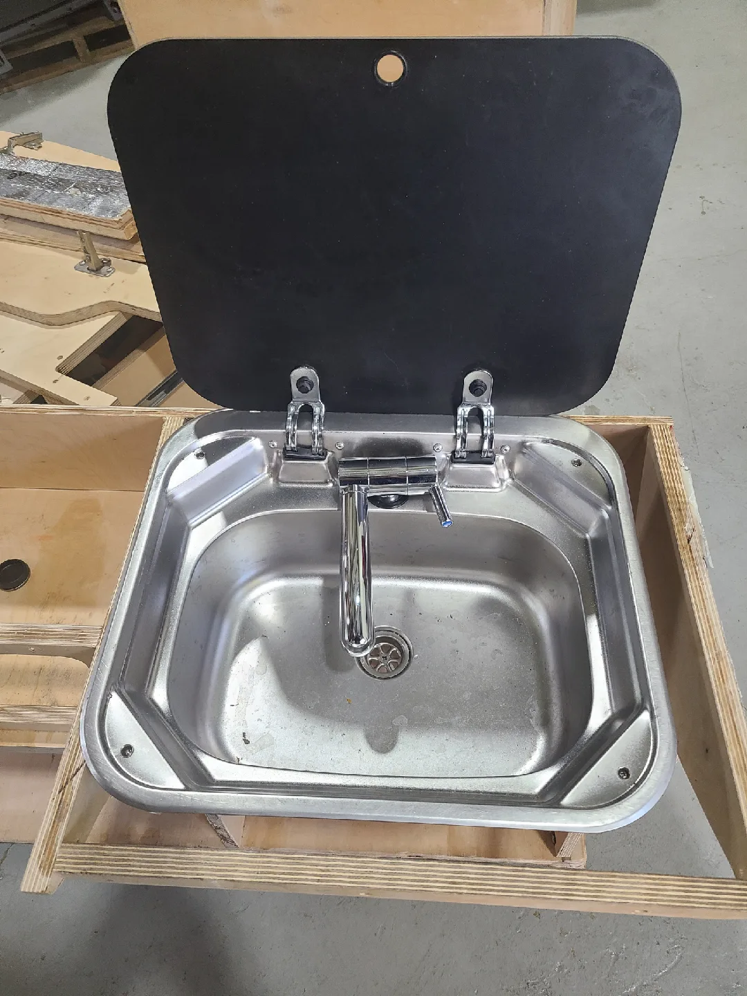 도메틱 캠핑카 싱크대 중고