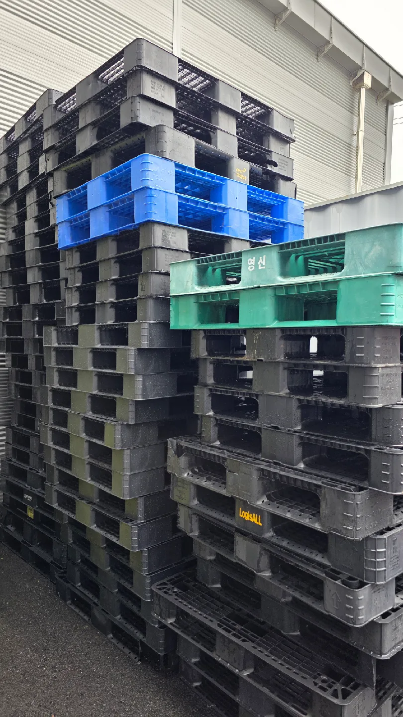 플라스틱 파레트 중고 50장  팔아요