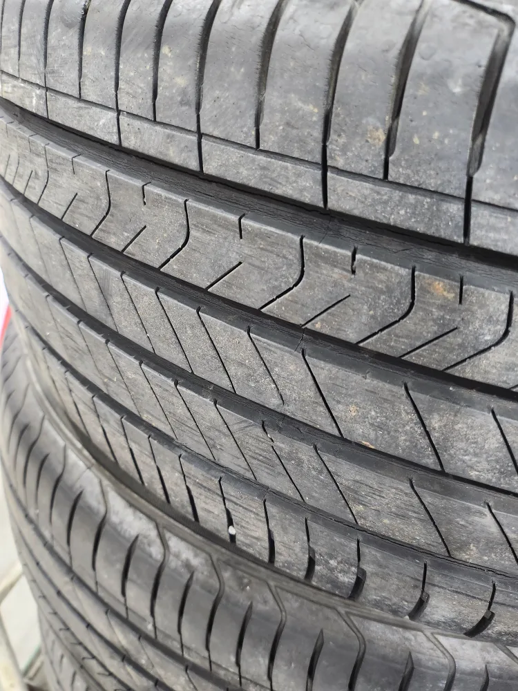 2155517 마제스티9  중고2개