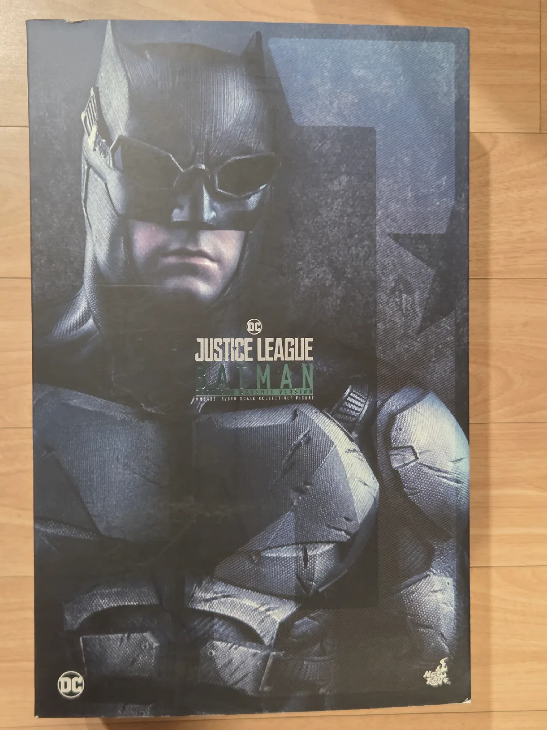 핫토이 저스티스 리그 배트맨 MMS432 중고 판매합니다