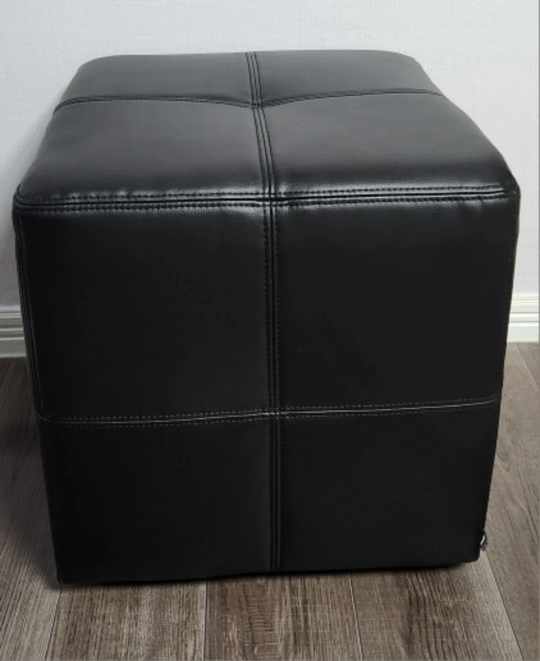 벤스 검정 스툴