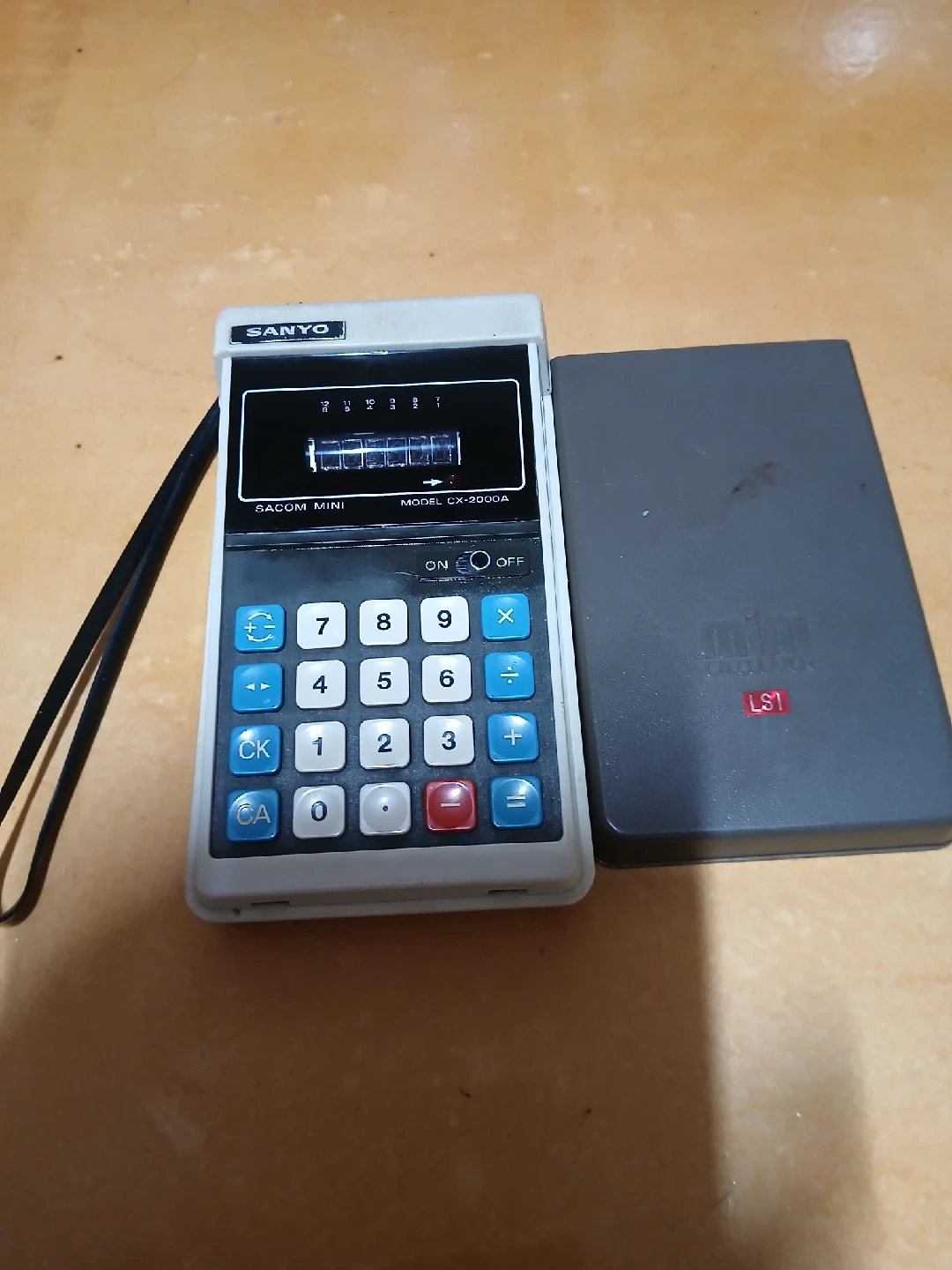 SANYO 초창기MINI CX-2000A 계산기 | 기타 중고물품 | 당근 중고거래