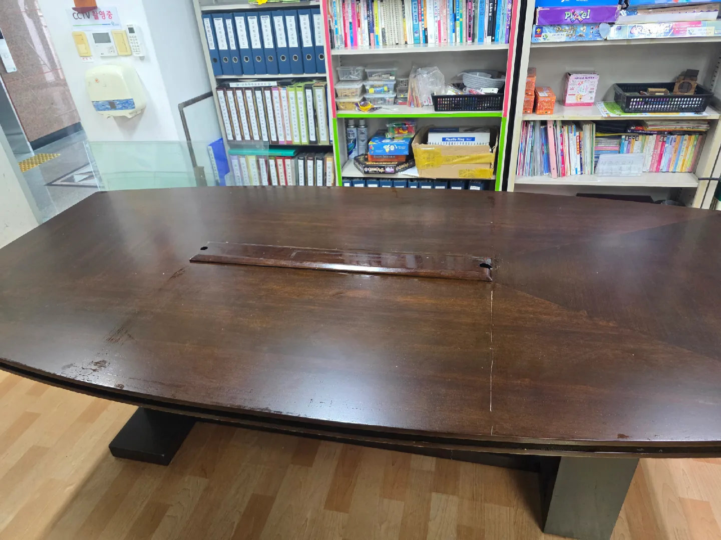 중고 책상 나눔합니다