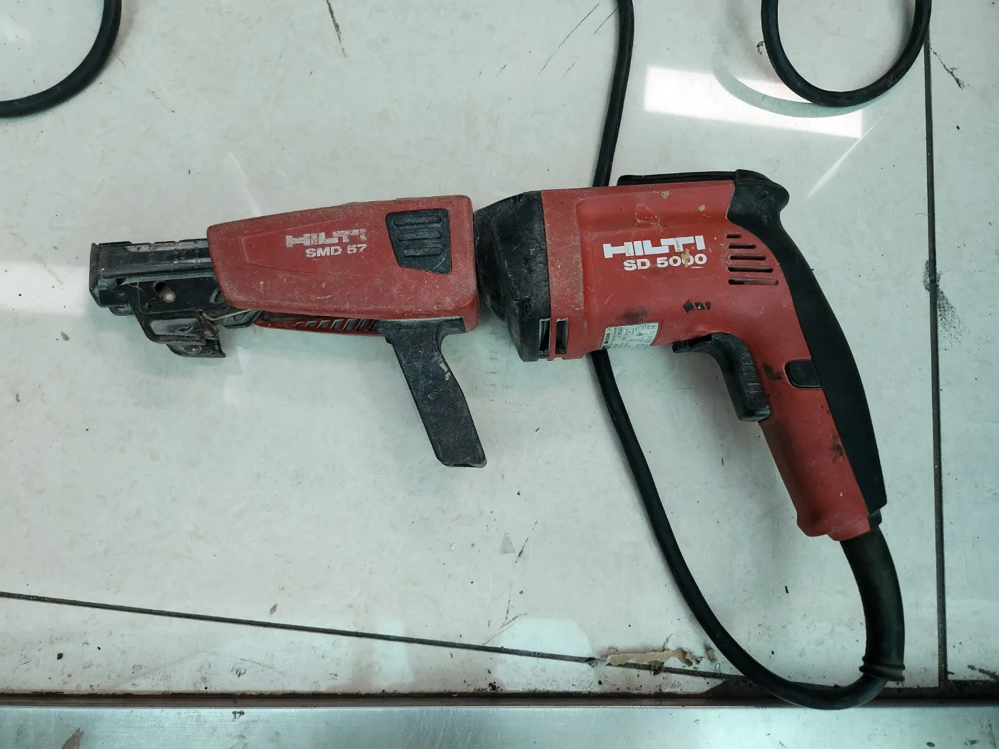 힐티 SD5000 SMD57 매거진 드릴 상태좋음 중고입니다