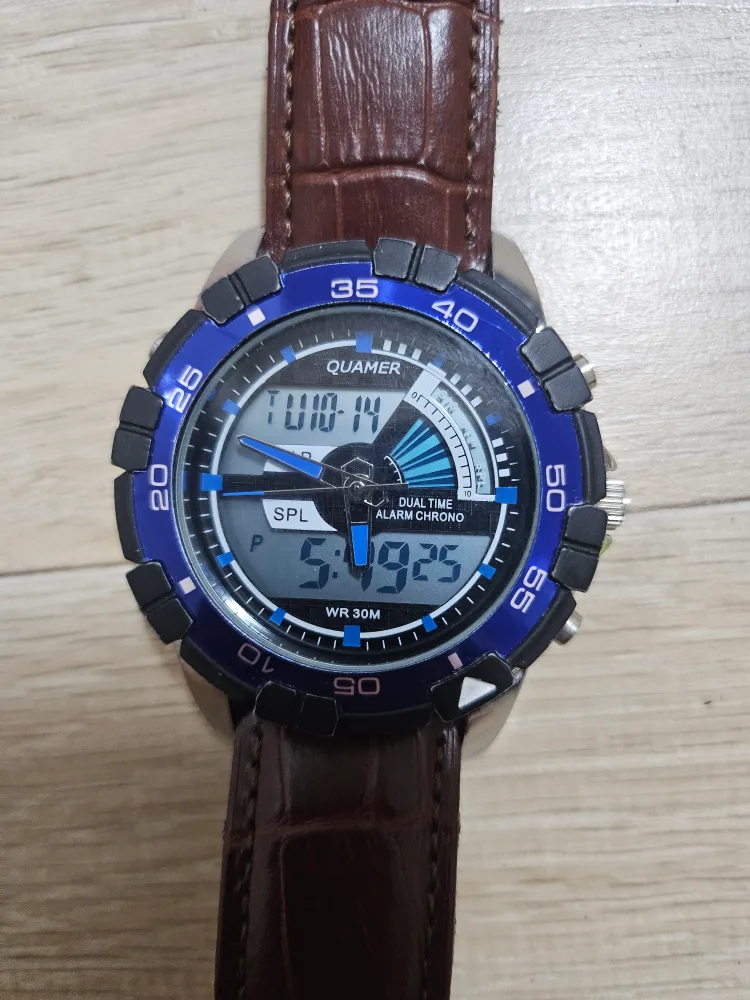 큐머 듀엘타임 남자 전자 논목시계 중고 단품 판매합니다