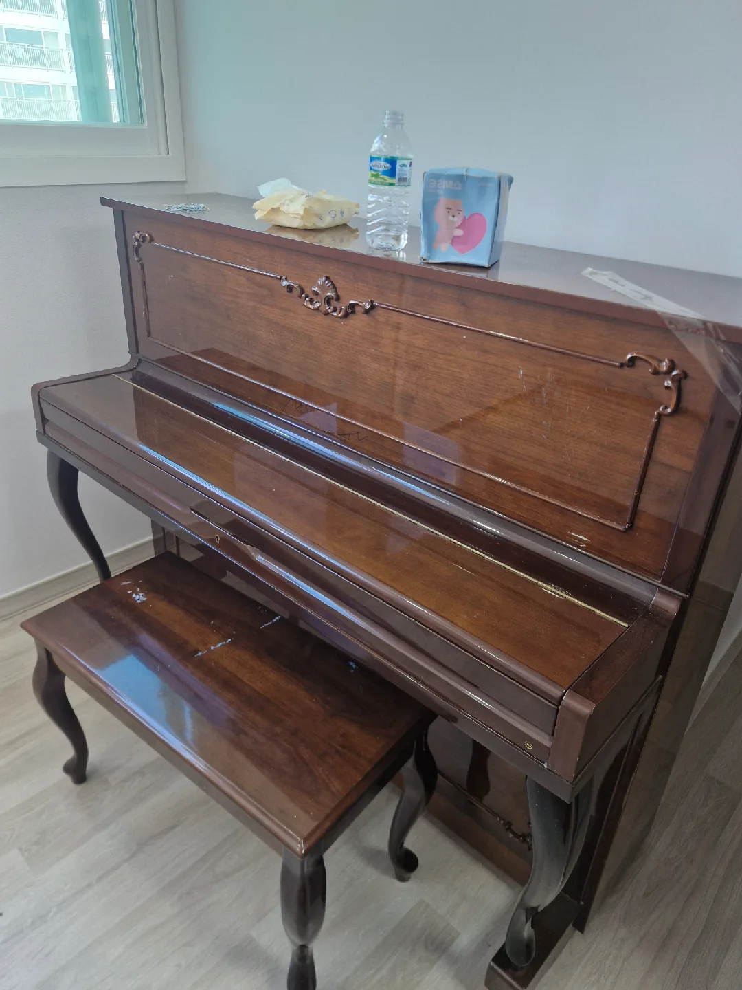 중고 나무색 피아노