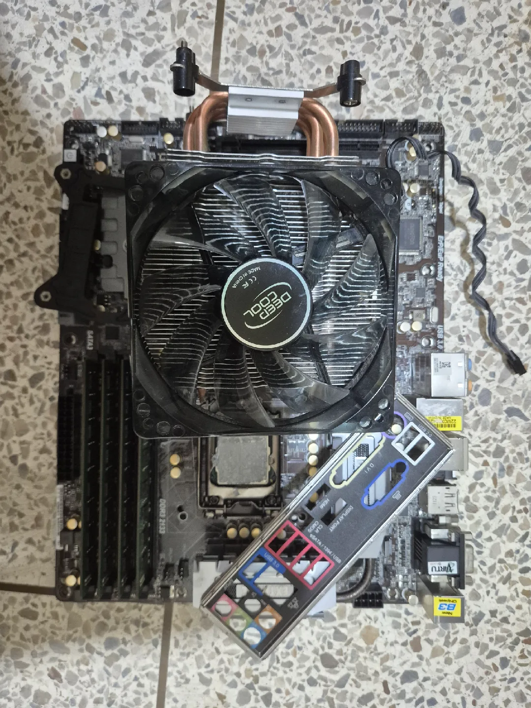 고장난 보드 세트 팝니다.