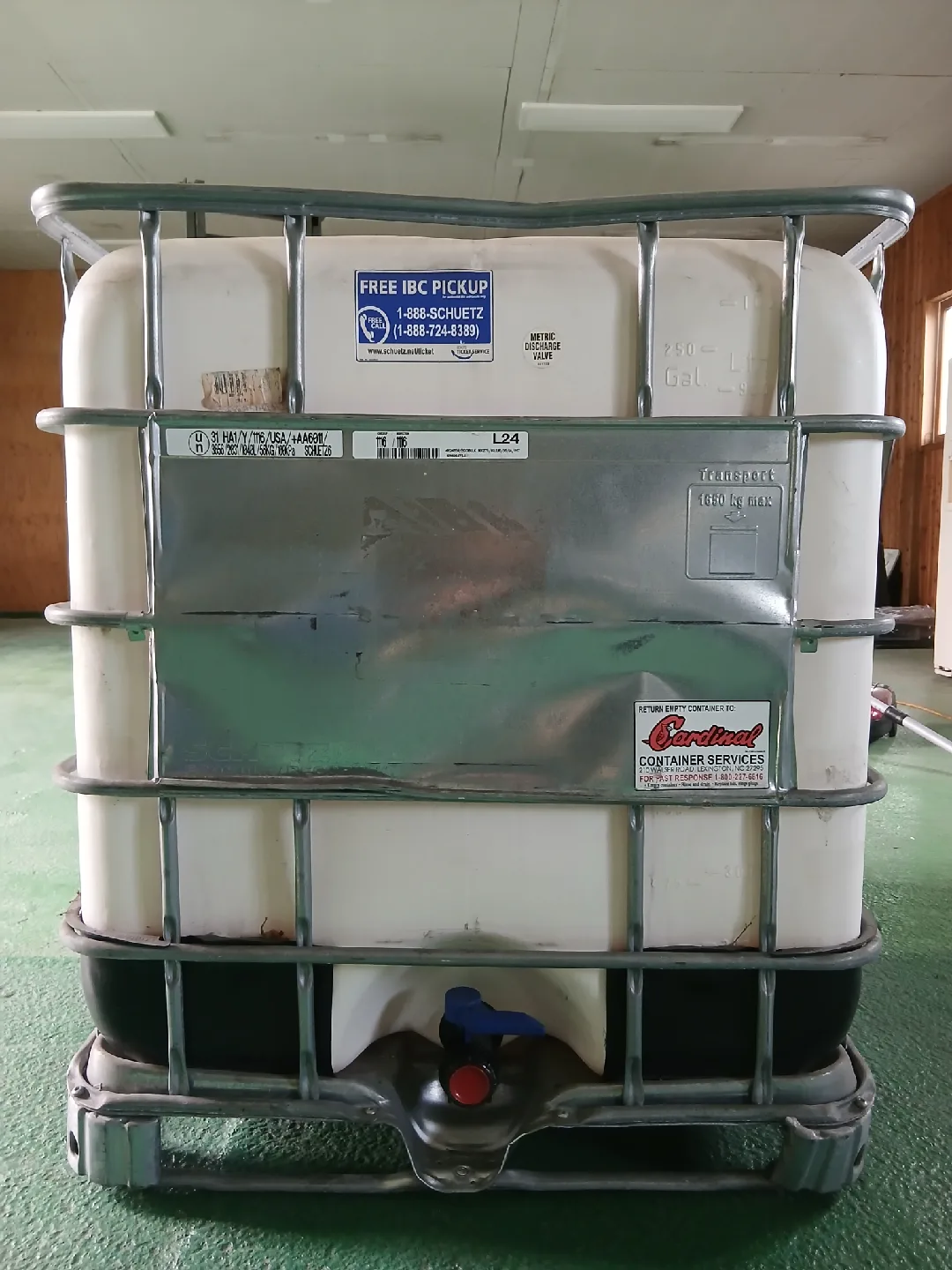 1톤 물탱크 (IBC)