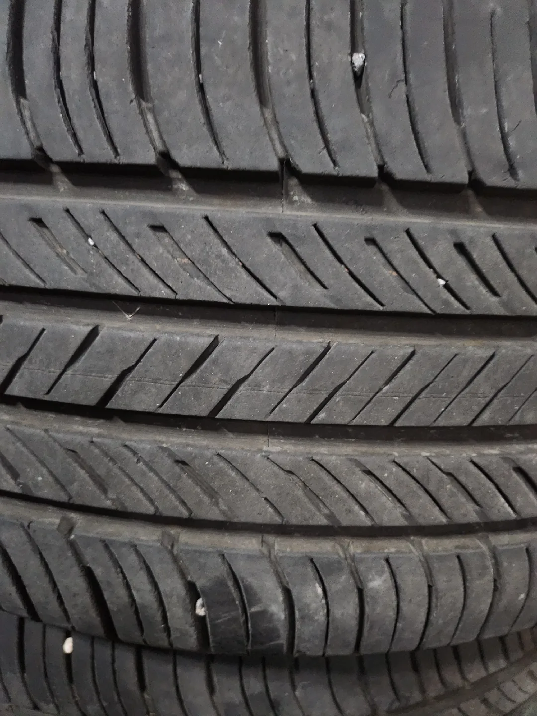 금호 크루젠 HP71 타이어 265/50R20 A급중고2본