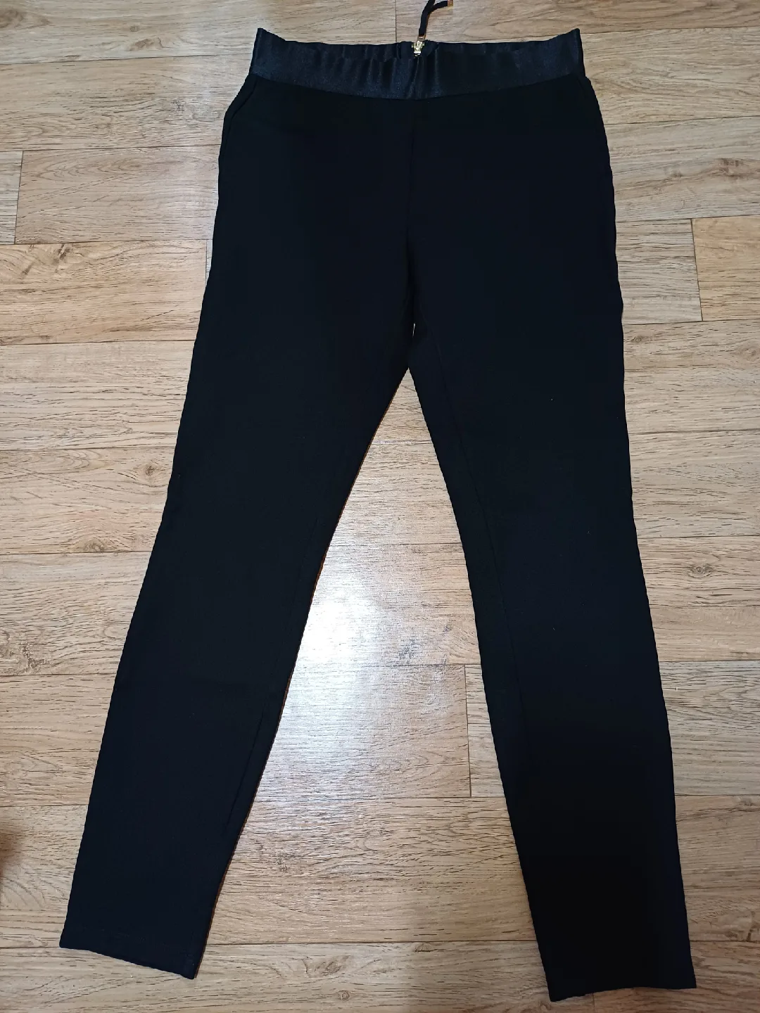 쥬시 꾸띄르 바지⬇️⬇️⬇️