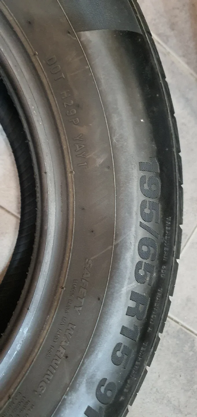 금호 195/65R15 중고 타이어2짝