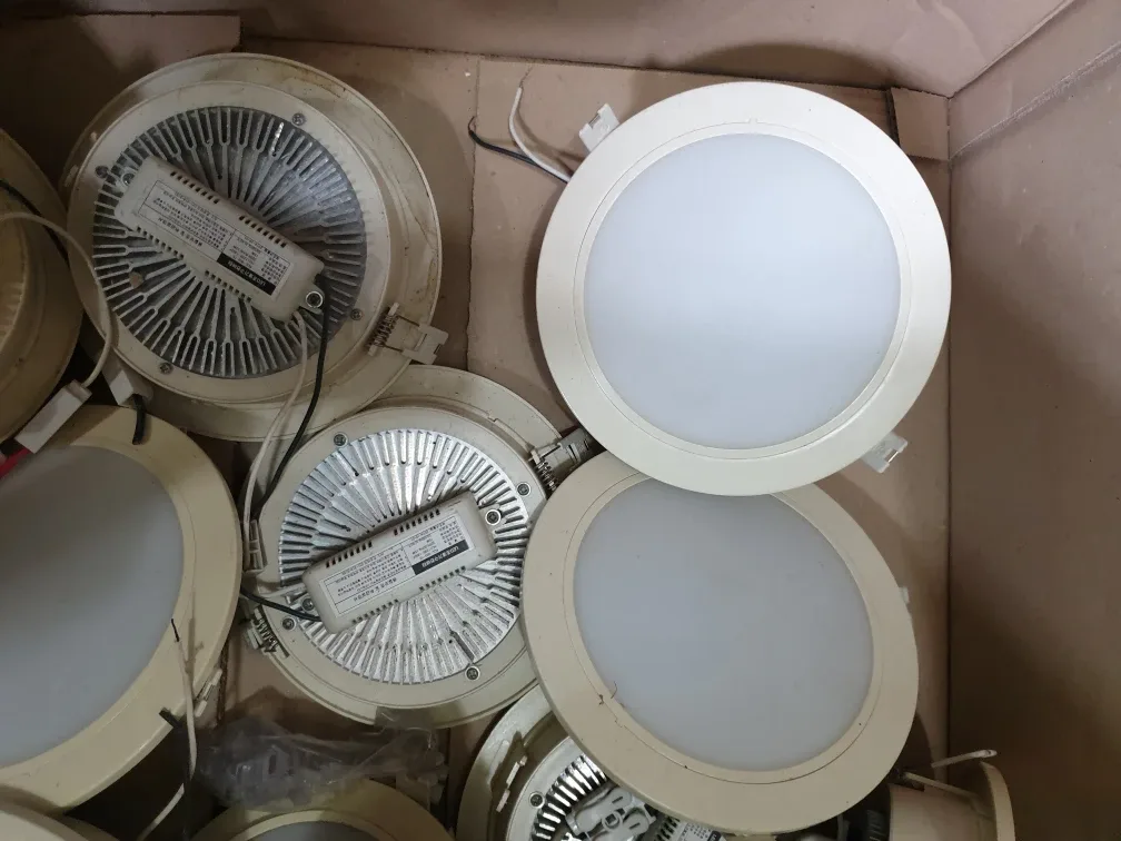 6인치 다운라이트 중고