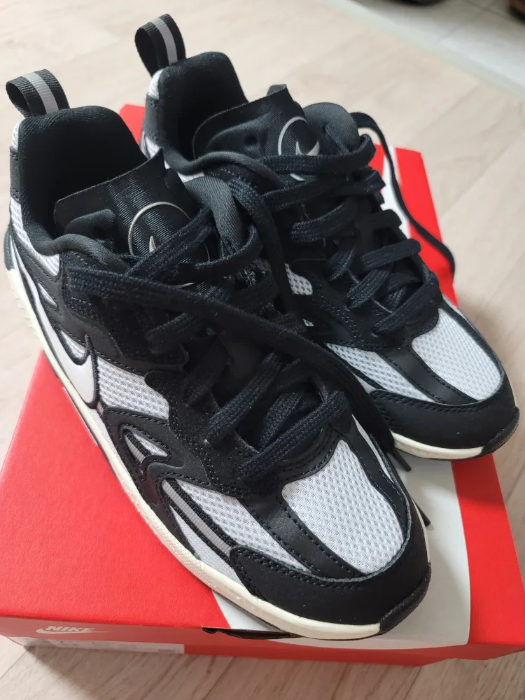 나이키 잼 여성 신발 블랙